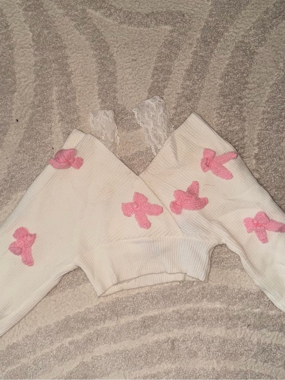 White Knit Bow Sweater | Lace Strap Cold Shoulder Top | Size S